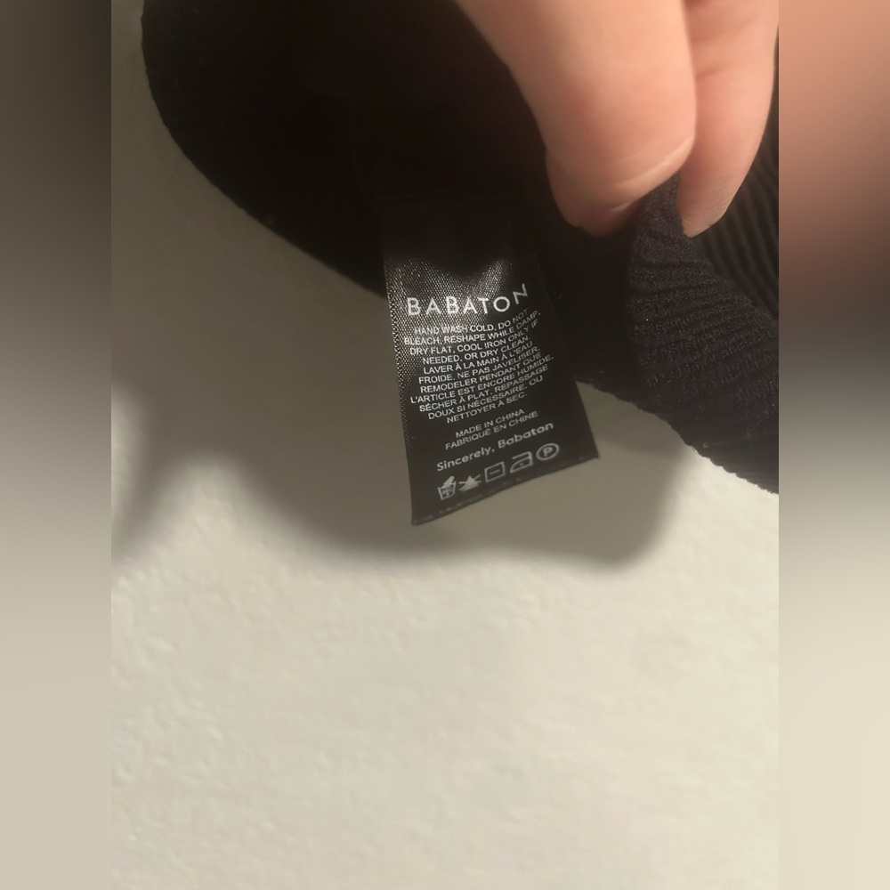 Aritzia babaton sculpt knit tank - Picture 5 of 5